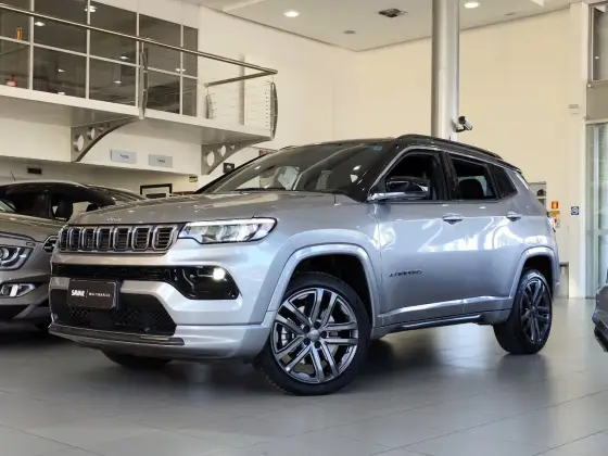 JEEP COMPASS 2.0 HURRICANE 4 TURBO GASOLINA OVERLAND AT9 JEEP COMPASS 2.0 HURRICANE 4 TURBO GASOLINA OVERLAND AT9