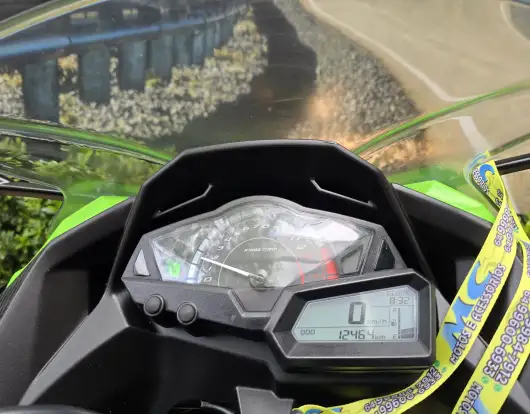 KAWASAKI-NINJA 300 ABS-2017