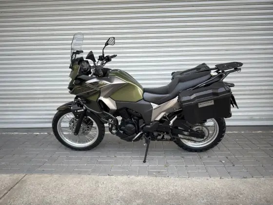 KAWASAKI VERSYS-X 300 ABS KAWASAKI VERSYS-X 300 ABS