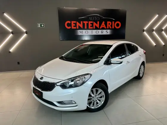 KIA CERATO 1.6 SX 16V FLEX 4P AUTOMÁTICO KIA CERATO 1.6 SX 16V FLEX 4P AUTOMÁTICO