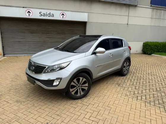 KIA SPORTAGE 2.0 EX 4X2 16V FLEX 4P AUTOMÁTICO KIA SPORTAGE 2.0 EX 4X2 16V FLEX 4P AUTOMÁTICO