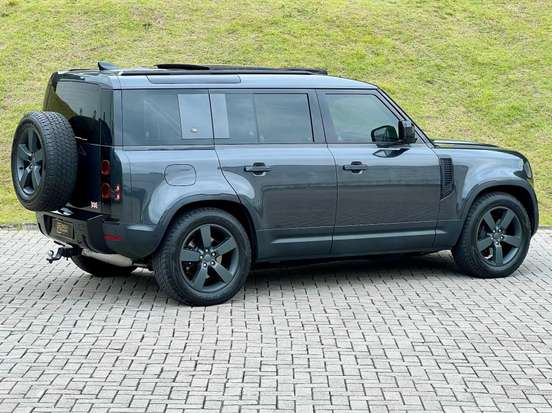 LAND ROVER-DEFENDER-2026