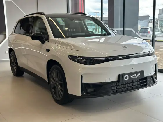 LEAPMOTOR C10 28,4 KW REEV