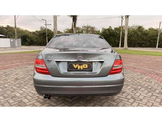 MERCEDES-BENZ-C 180-1.6 CGI CLASSIC 16V TURBO GASOLINA 4P AUTOMÁTICO MERCEDES-BENZ-C 180-2012