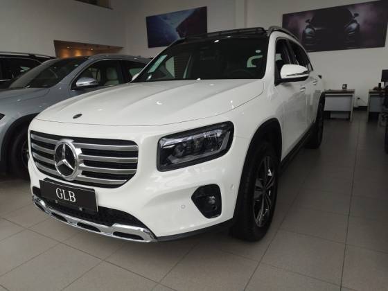 MERCEDES-BENZ GLB 220 2.0 MHEV PROGRESSIVE 4MATIC 8G-DCT