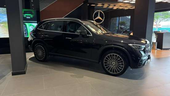 MERCEDES-BENZ-GLC 300-2025