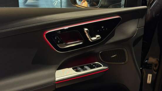 MERCEDES-BENZ-GLC 300-2025