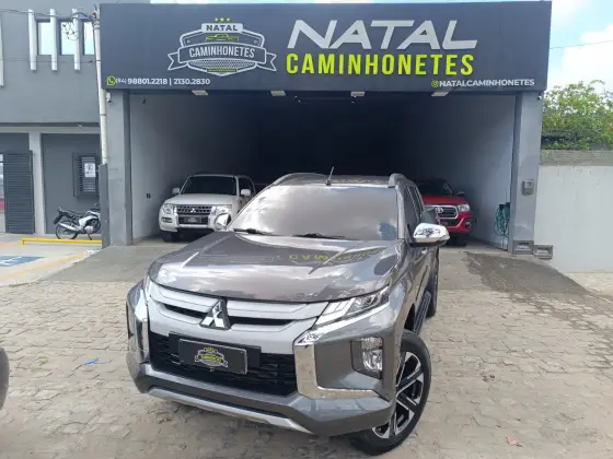 MITSUBISHI L200 TRITON 2.4 16V TURBO DIESEL SPORT HPE CD 4P 4X4 AUTOMÁTICO