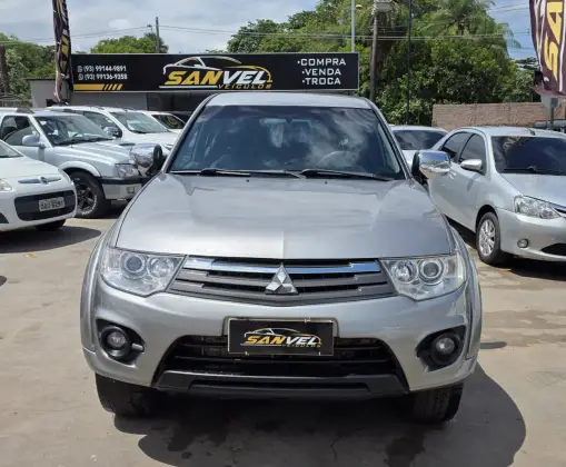 MITSUBISHI L200 TRITON 3.2 HPE 4X4 CD 16V TURBO INTERCOOLER DIESEL 4P AUTOMÁTICO