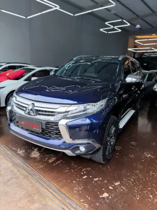 MITSUBISHI PAJERO SPORT 2.4 16V MIVEC TURBO DIESEL HPE AWD AUTOMÁTICO