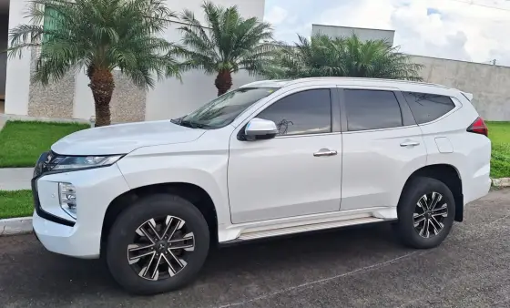 MITSUBISHI PAJERO SPORT 2.4 16V MIVEC TURBO DIESEL HPE AWD AUTOMÁTICO