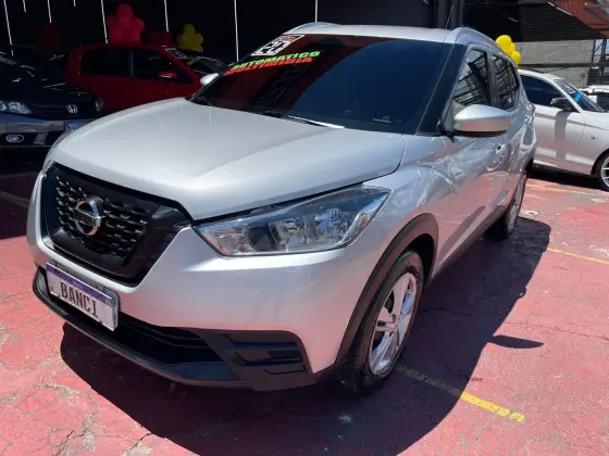 NISSAN KICKS 1.6 16V FLEXSTART S 4P XTRONIC NISSAN KICKS 1.6 16V FLEXSTART S 4P XTRONIC