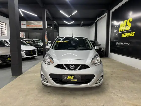 NISSAN MARCH 1.6 SV 16V FLEX 4P MANUAL