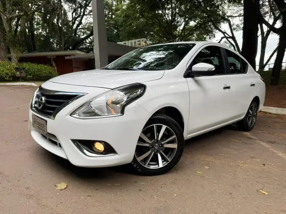 NISSAN VERSA 1.6 16V FLEXSTART V-DRIVE PREMIUM XTRONIC
