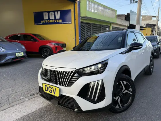 PEUGEOT 2008 1.0 TURBO 200 FLEX GT CVT