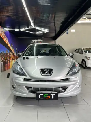 PEUGEOT 207 1.4 XR 8V FLEX 4P MANUAL