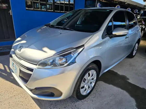 PEUGEOT 208 1.2 ACTIVE PACK 12V FLEX 4P MANUAL PEUGEOT 208 1.2 ACTIVE PACK 12V FLEX 4P MANUAL