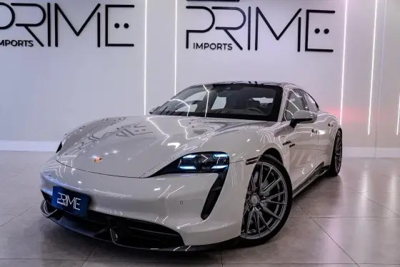 PORSCHE TAYCAN TURBO S ELÉTRICO PORSCHE TAYCAN TURBO S ELÉTRICO
