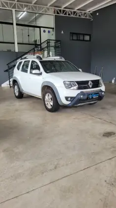 RENAULT DUSTER 1.6 DYNAMIQUE 4X2 16V FLEX 4P MANUAL RENAULT DUSTER 1.6 DYNAMIQUE 4X2 16V FLEX 4P MANUAL