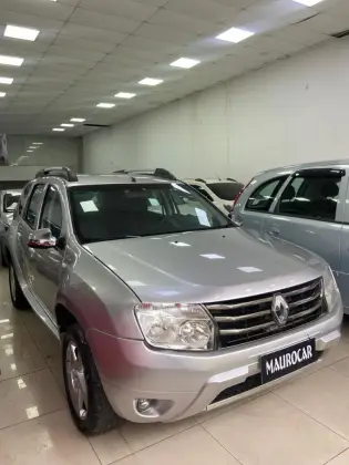 RENAULT DUSTER 2.0 DYNAMIQUE 4X2 16V FLEX 4P AUTOMÁTICO