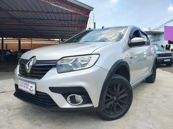 RENAULT LOGAN 1.6 16V SCE FLEX ICONIC X-TRONIC