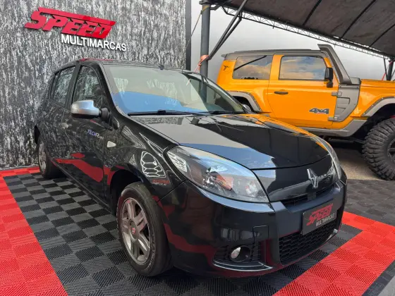 RENAULT SANDERO 1.0 TECH RUN 16V FLEX 4P MANUAL