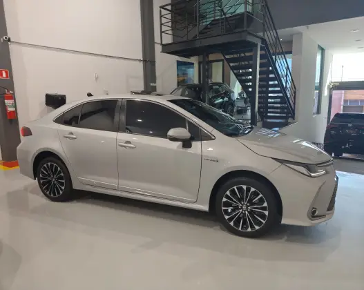 TOYOTA COROLLA 1.8 VVT-I HYBRID FLEX ALTIS PREMIUM CVT TOYOTA COROLLA 1.8 VVT-I HYBRID FLEX ALTIS PREMIUM CVT
