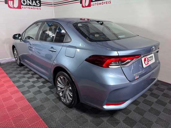TOYOTA-COROLLA-2020
