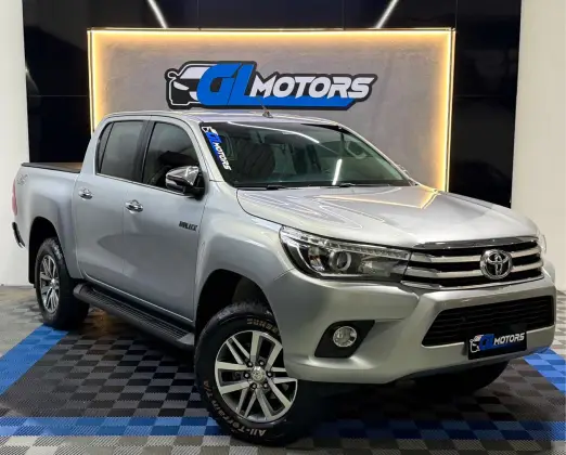 TOYOTA HILUX 2.8 SRX 4X4 CD 16V DIESEL 4P AUTOMÁTICO