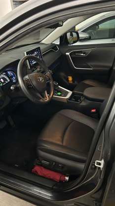 TOYOTA-RAV4-2020