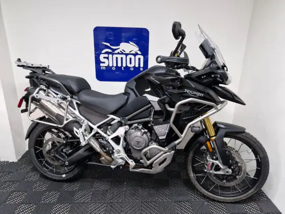 TRIUMPH TIGER 1200 RALLY EXPLORER TRIUMPH TIGER 1200 RALLY EXPLORER