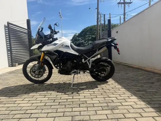 TRIUMPH TIGER 900 RALLY 