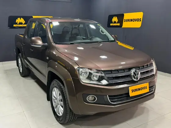 VOLKSWAGEN AMAROK 2.0 HIGHLINE 4X4 CD 16V TURBO INTERCOOLER DIESEL 4P AUTOMÁTICO