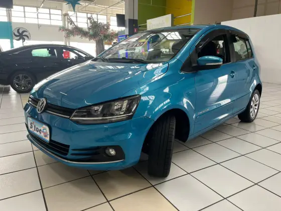 VOLKSWAGEN FOX 1.0 MI COMFORTLINE 8V FLEX 4P MANUAL VOLKSWAGEN FOX 1.0 MI COMFORTLINE 8V FLEX 4P MANUAL