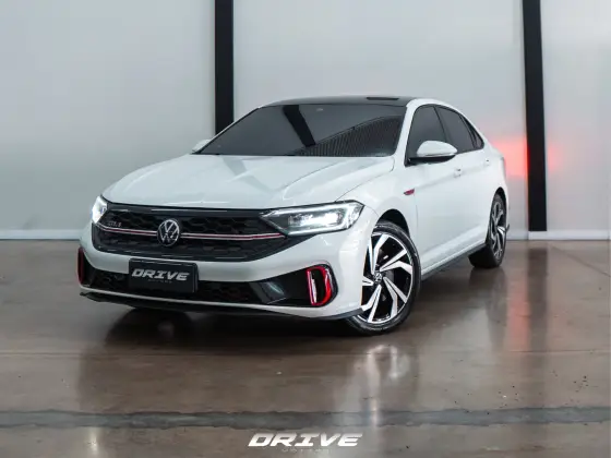 VOLKSWAGEN JETTA 2.0 350 TSI GASOLINA GLI DSG