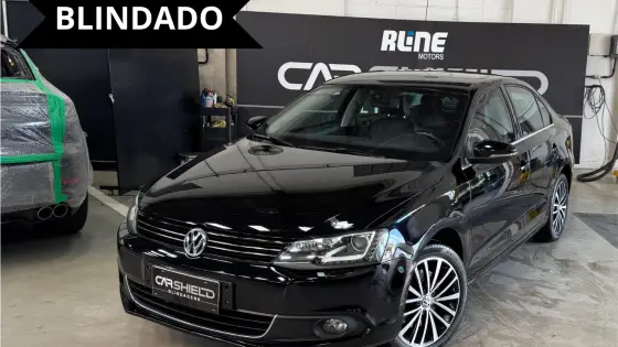 VOLKSWAGEN JETTA 2.0 TSI HIGHLINE 211CV GASOLINA 4P TIPTRONIC