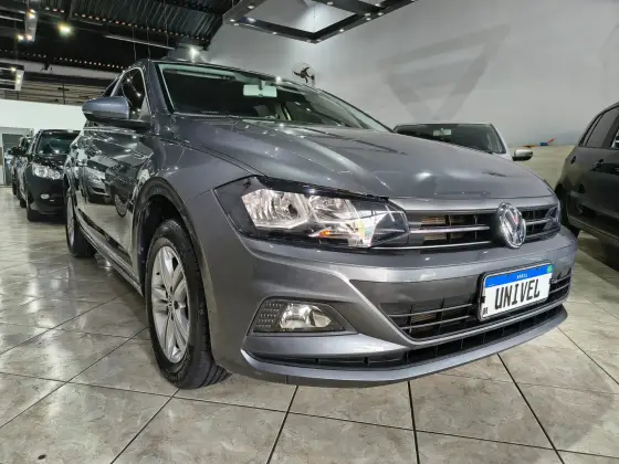 VOLKSWAGEN POLO 1.0 200 TSI COMFORTLINE AUTOMÁTICO