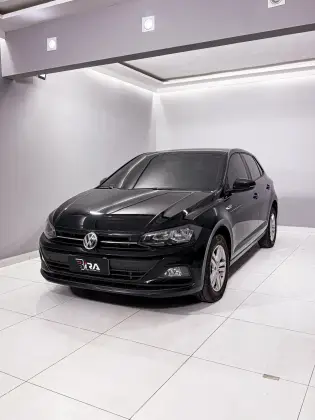 VOLKSWAGEN POLO 1.0 200 TSI COMFORTLINE AUTOMÁTICO