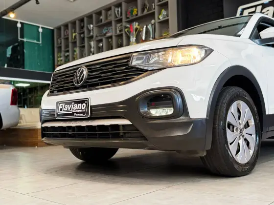VOLKSWAGEN T-CROSS 1.0 200 TSI TOTAL FLEX SENSE AUTOMÁTICO VOLKSWAGEN T-CROSS 1.0 200 TSI TOTAL FLEX SENSE AUTOMÁTICO