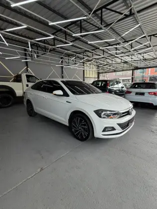 VOLKSWAGEN VIRTUS 1.0 200 TSI COMFORTLINE AUTOMÁTICO VOLKSWAGEN VIRTUS 1.0 200 TSI COMFORTLINE AUTOMÁTICO