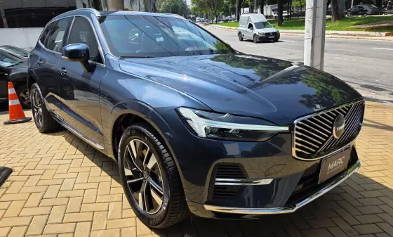 VOLVO XC60 2.0 T8 PHEV PLUS AWD GEARTRONIC