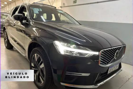 VOLVO XC60 2.0 T8 PHEV PLUS AWD GEARTRONIC