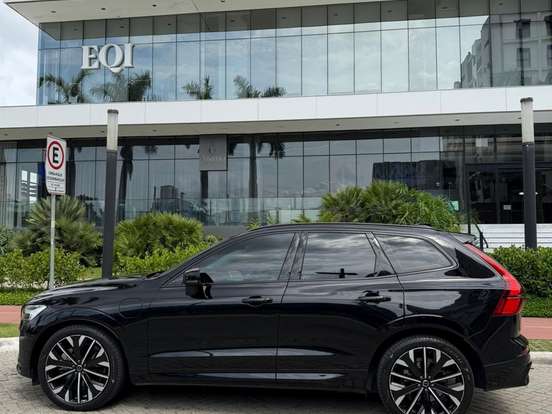 VOLVO-XC60-2.0 T8 PHEV ULTRA DARK AWD GEARTRONIC VOLVO-XC60-2025