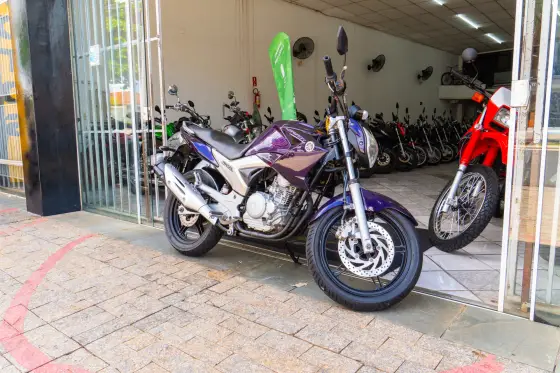 YAMAHA FAZER 250IE LIMITED EDITION YAMAHA FAZER 250IE LIMITED EDITION