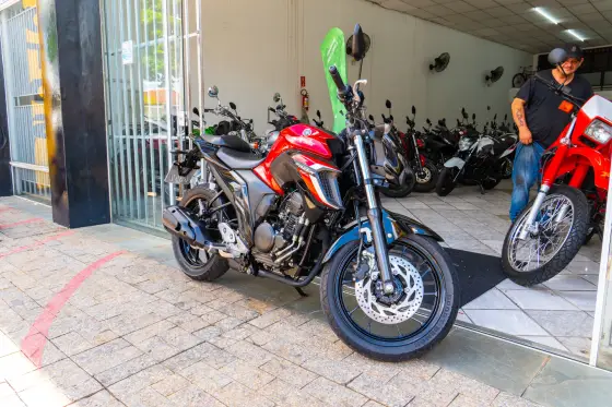 YAMAHA FZ25 FAZER ABS 