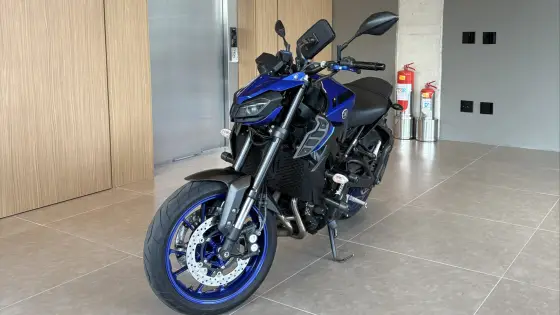 YAMAHA MT-09 