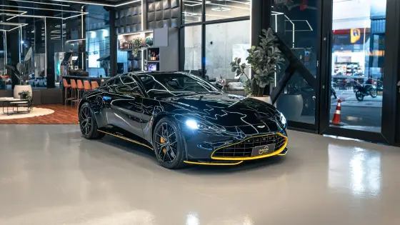 ASTON MARTIN VANTAGE 4.0 V8 TURBO GASOLINA COUPÉ AUTOMÁTICO