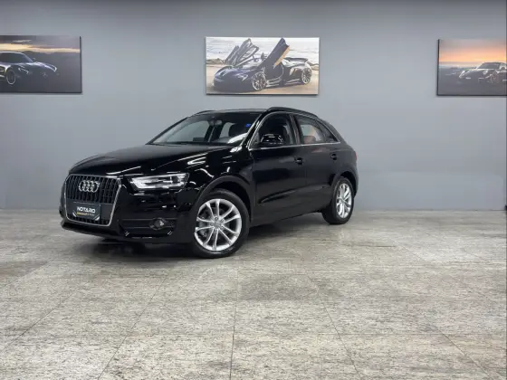 AUDI Q3 2.0 TFSI AMBIENTE QUATTRO 4P GASOLINA S TRONIC