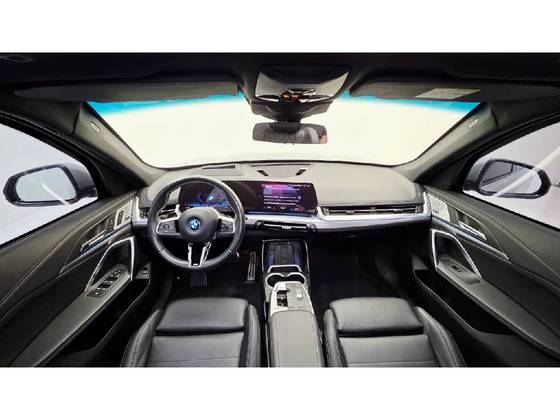 /en/city/cate-car-used-car/bmw-ix1-2024-electric-xdrive30-m-sport-41524891653113856/-11