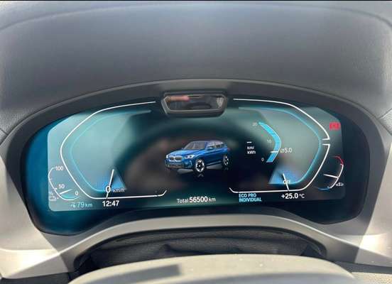 BMW-iX3-2022